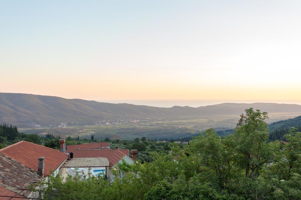 Holiday Home Urlovic Груда Экстерьер фото